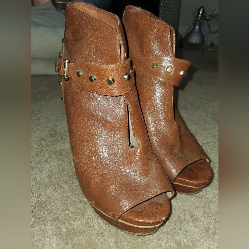 Michael Kors Bootie Ankle Boot Pump Size 9
